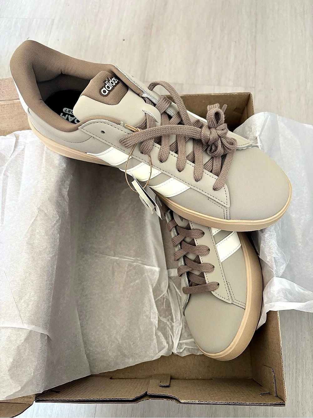 adidas Grand Court 3.0 Sneakers Gray & White US 9